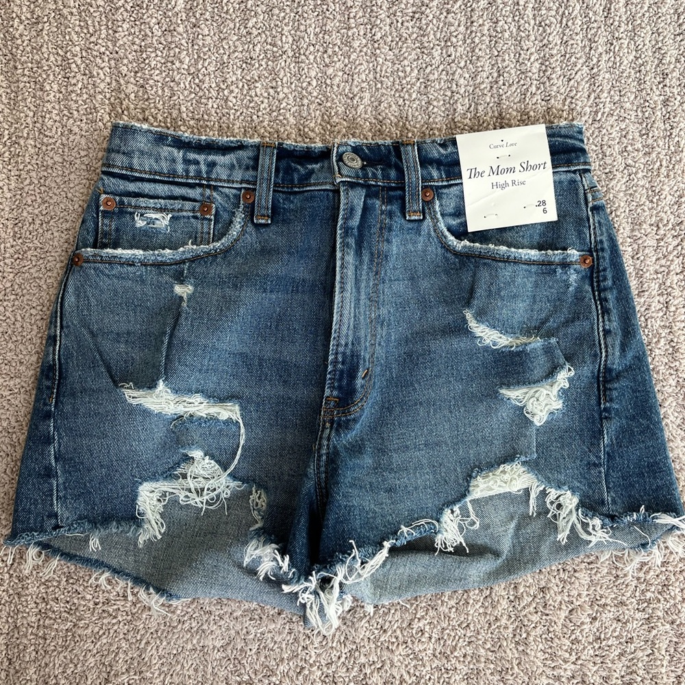 NWT curve love high rise mom shorts
